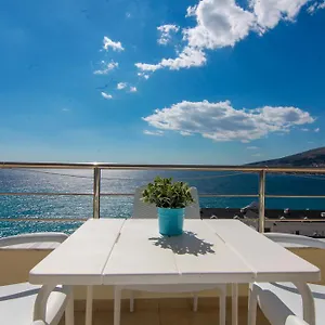 Blue Sea Saranda